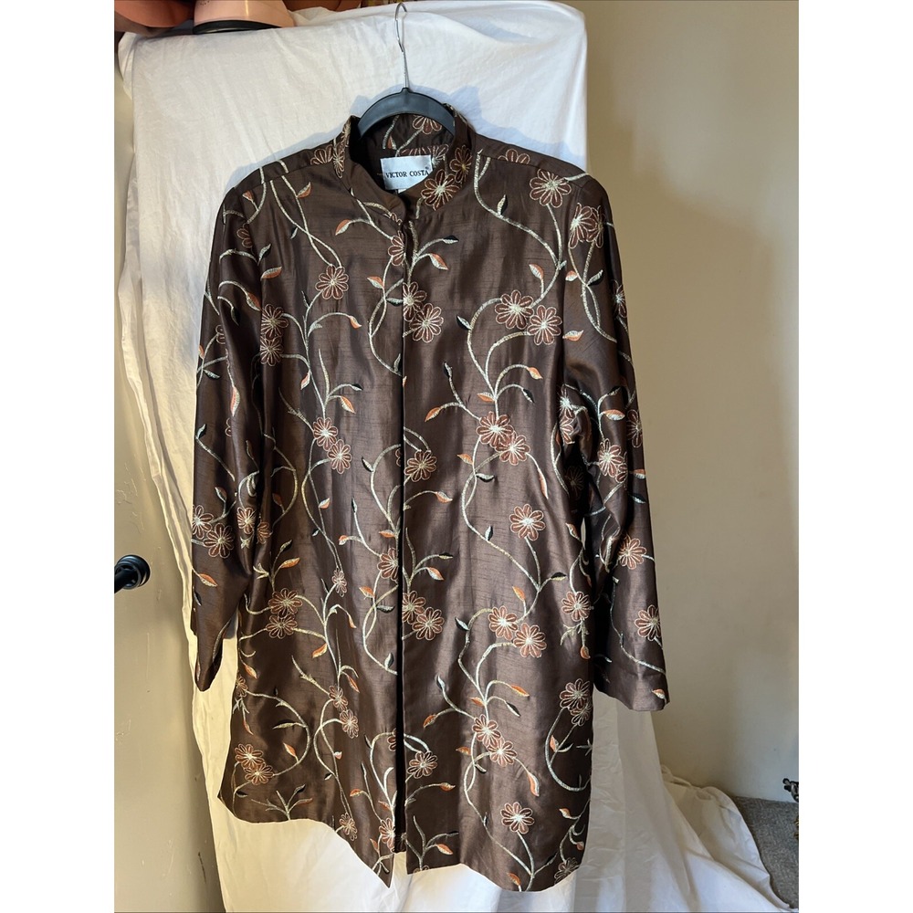 Women's Fashion Jacket‎ Victor Costa Embroidered Lightly Padded Shoulders